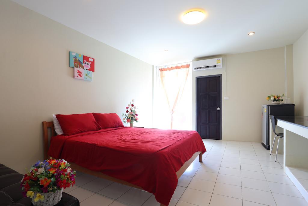 Aparthotel The One Phetchabun Zimmer foto