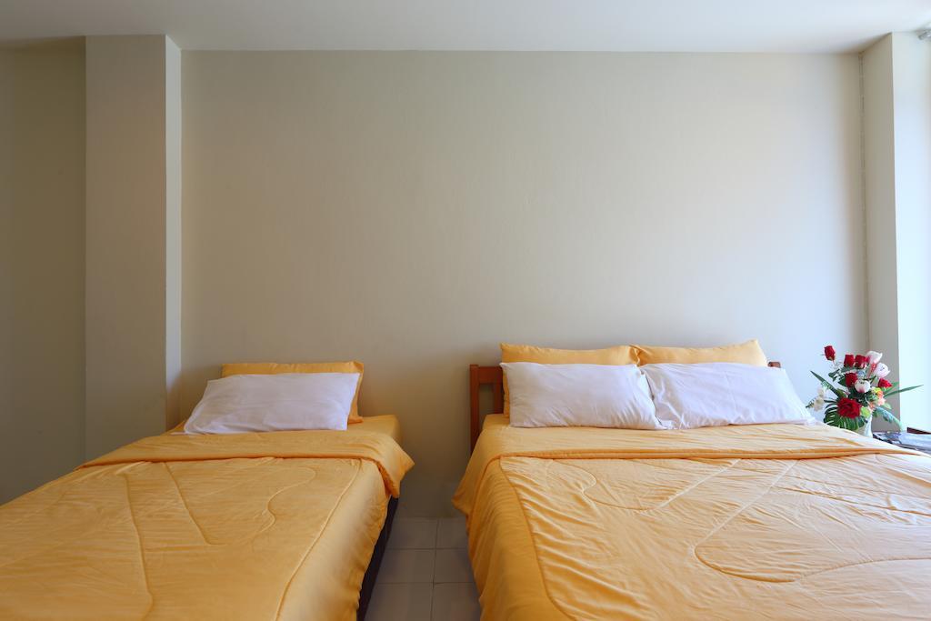 Aparthotel The One Phetchabun Zimmer foto