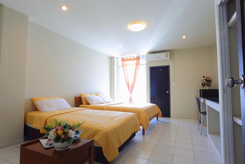 Aparthotel The One Phetchabun Zimmer foto