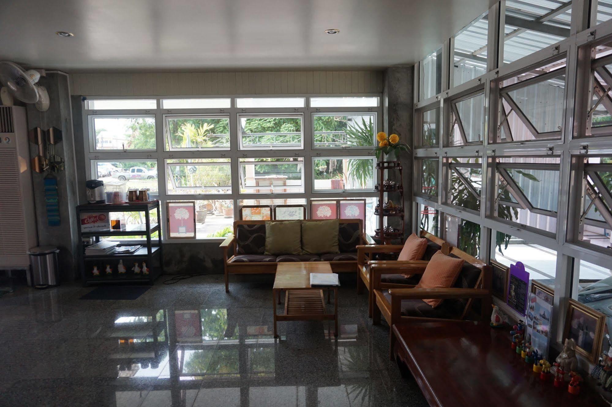 Aparthotel The One Phetchabun Exterior foto
