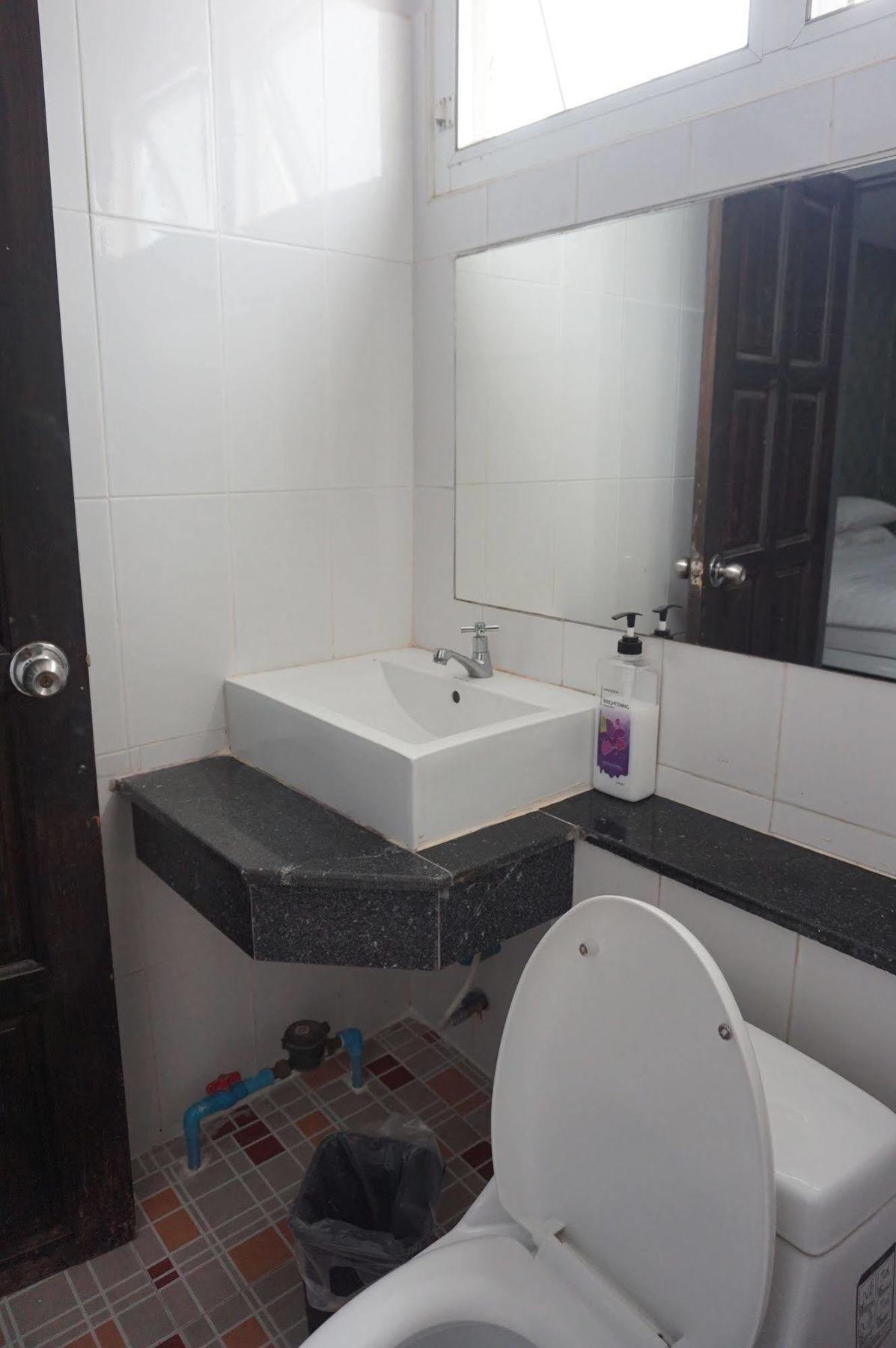 Aparthotel The One Phetchabun Exterior foto