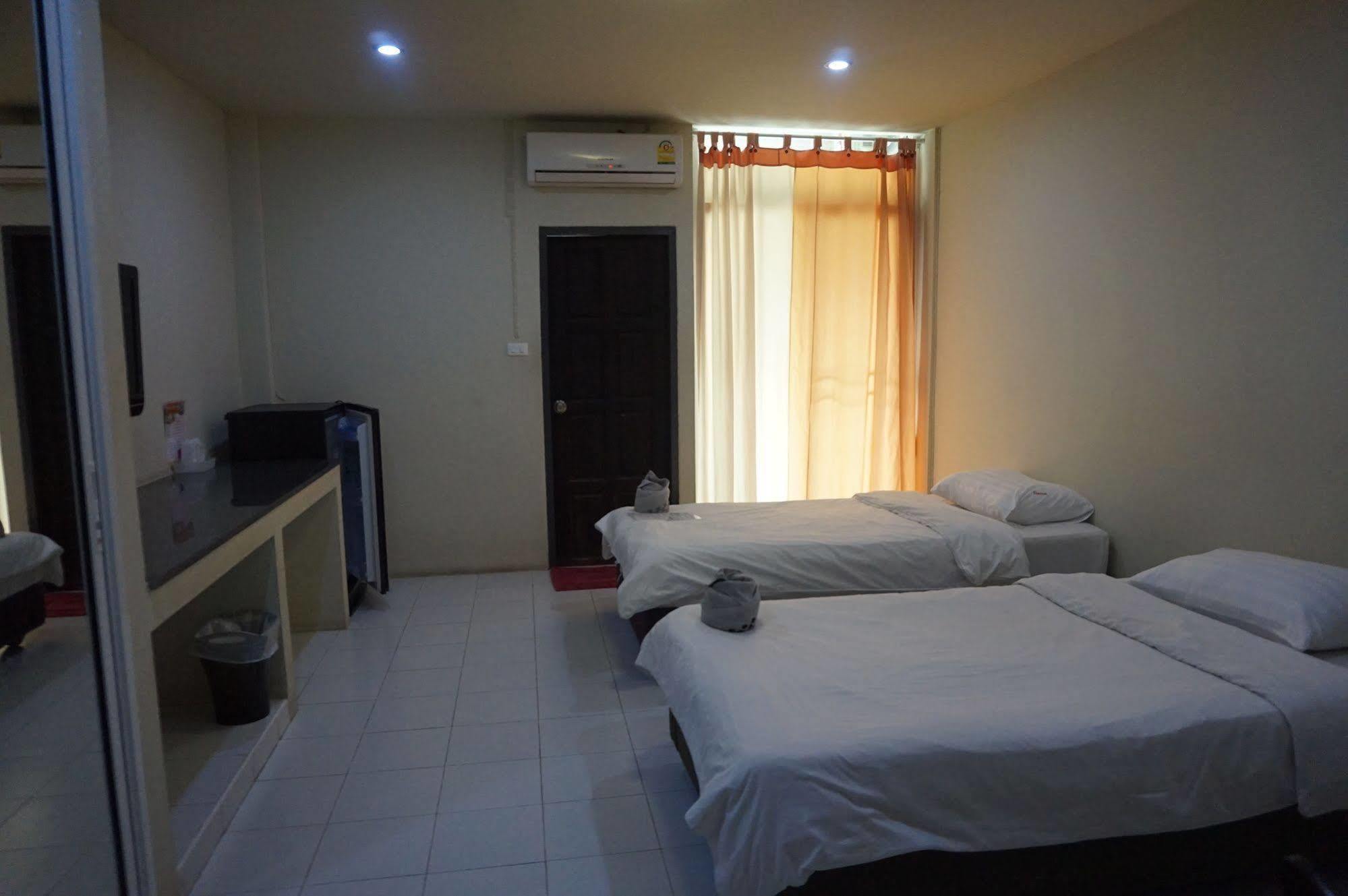 Aparthotel The One Phetchabun Exterior foto