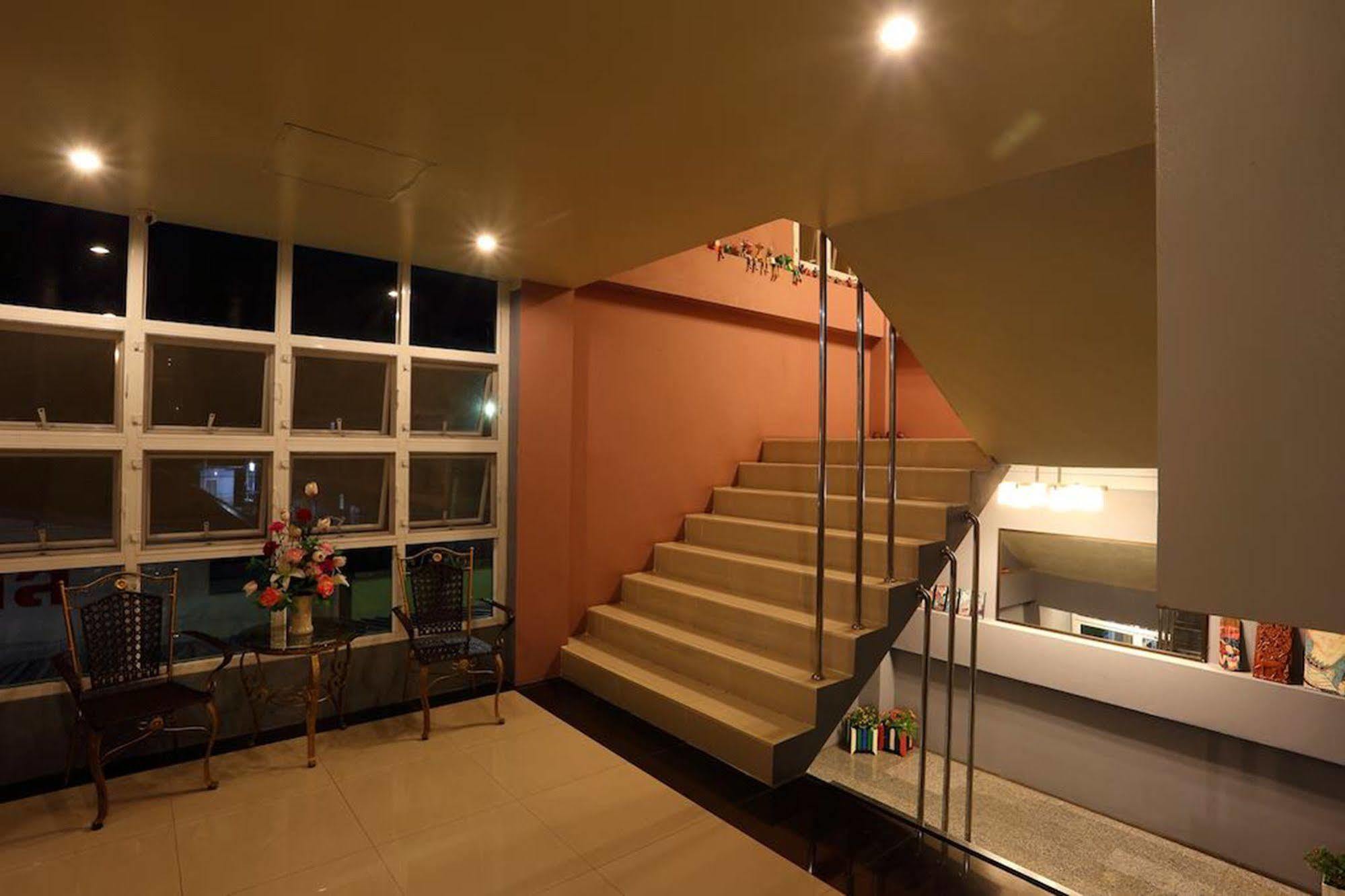Aparthotel The One Phetchabun Exterior foto